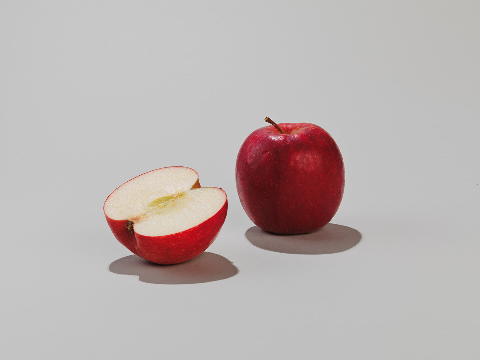 Apple is good for lung health and boosting immune system